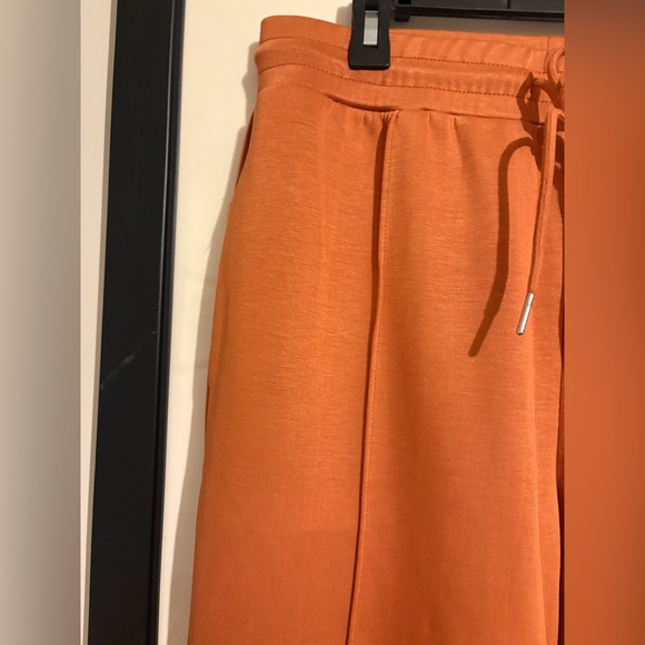 Unbranded Sleeveless Two-Piece Tracksuit - NWOT - Picture 15 of 17